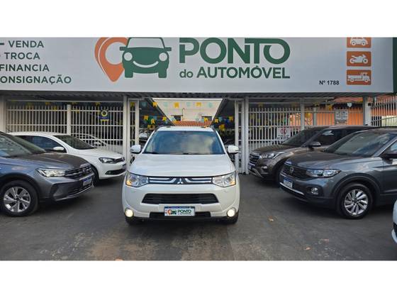 MITSUBISHI OUTLANDER 3.0 GT 4X4 V6 24V GASOLINA 4P AUTOMÁTICO MITSUBISHI OUTLANDER 3.0 GT 4X4 V6 24V GASOLINA 4P AUTOMÁTICO